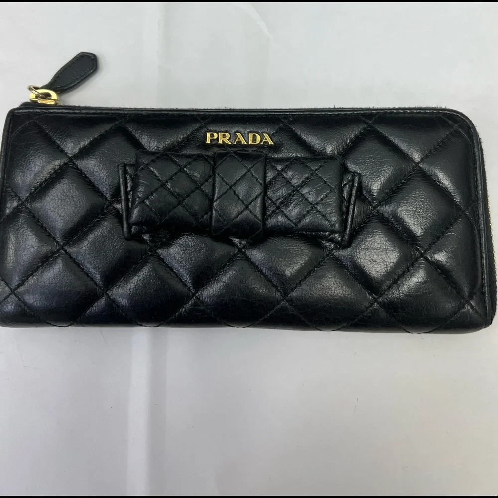 Prada Wallet in Black Leather with Bow - Picture 1 of 4